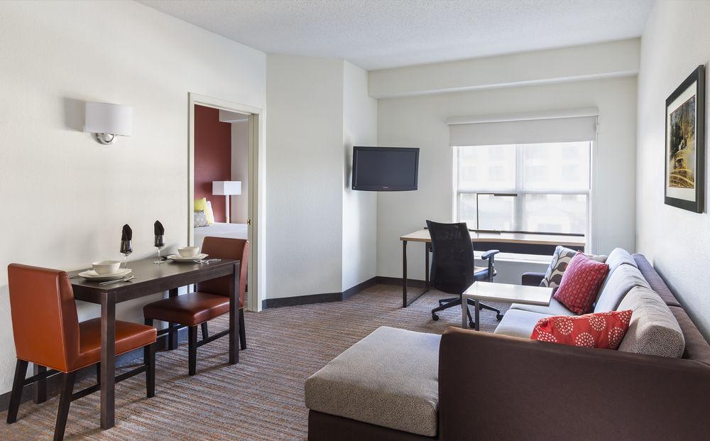Residence Inn By Marriott Bloomington By Mall Of America Esterno foto