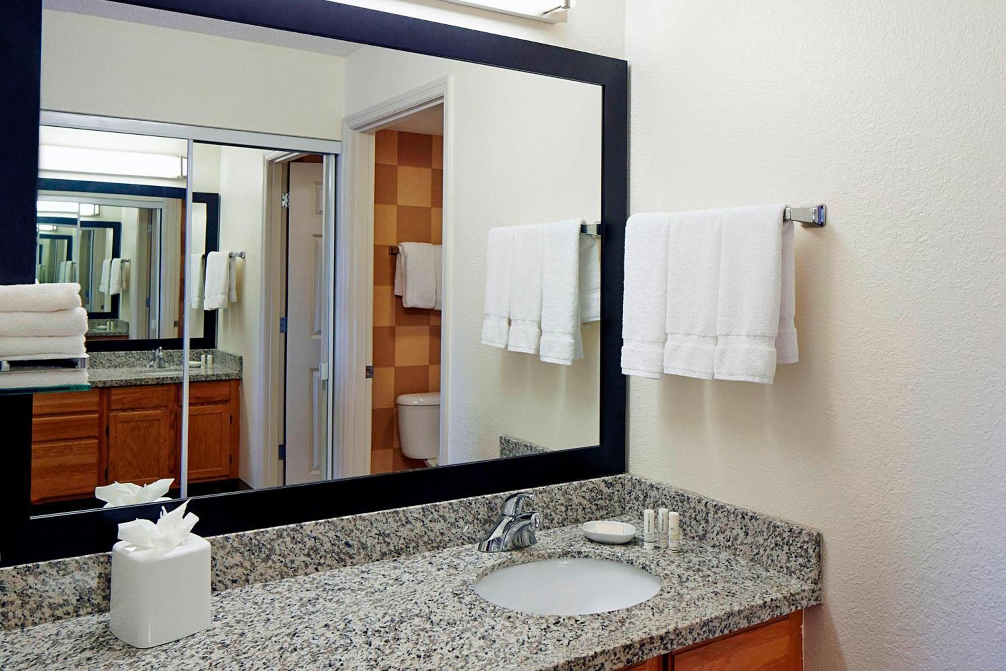 Residence Inn By Marriott Bloomington By Mall Of America Esterno foto